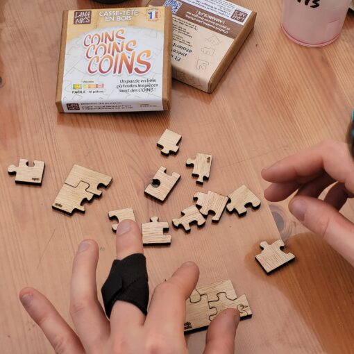 Lamamics lance le puzzle en bois pour l'apéro : défi tes amis sur ce challenge, dans un bar, au restaurant, pour un max de fun