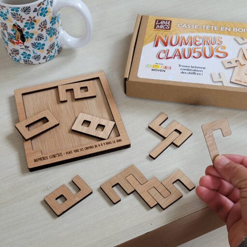 Numerus Clausus – Casse-tête en bois - sauras tu placer tous les chiffres dans le cadre ? jeu fabriqué en France