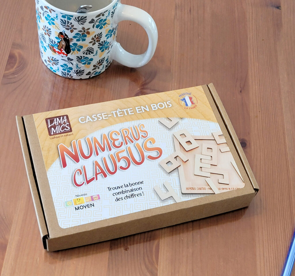 Numerus Clausus – Casse-tête en bois - sauras tu placer tous les chiffres dans le cadre ? jeu fabriqué en France