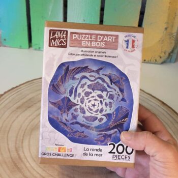 Puzzle d'art, puzzle engagé en bois, pour le vivant. Découpé à la main, découpe unique. Fabriqué en France près de Nantes. Balade oceane, la mer, 200 pièces, puzzle pour méditation, puzzle pour passionnés
